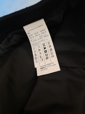 Benetton skirt black size XL like new
