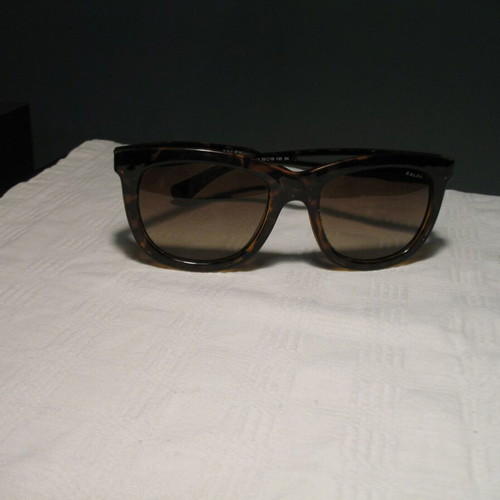 Ralph RA5205 sunglasses by Ralph Lauren like new, unisex, brown