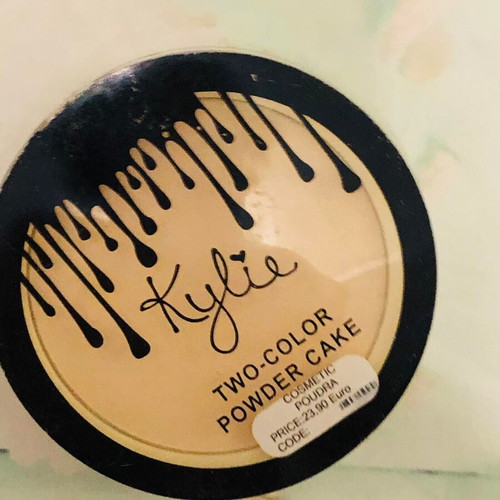 Kylie Compact 3 in 1 like new