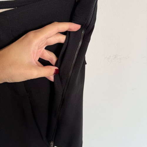 J'aime Les Garcons black shorts like new, size S