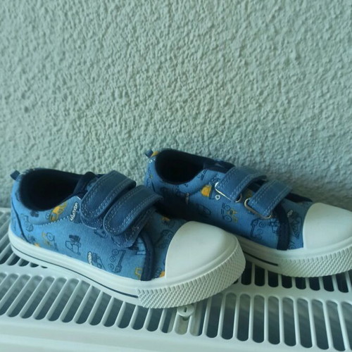 Children's shoes size 28 new casual