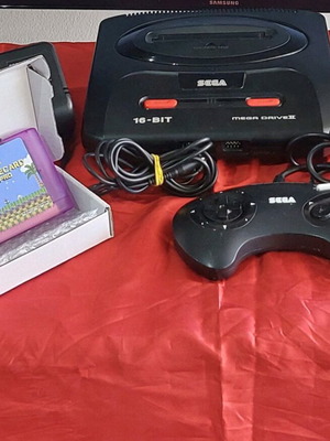 Sega Megadrive σαν καινούργιο με αυθεντικό τροφοδοτικό, χειριστήριο και κασέτα με 4000 παιχνίδια