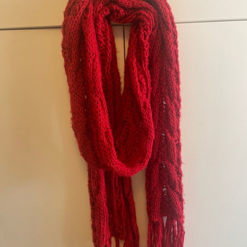 Scarf red long knitted with fringes like new