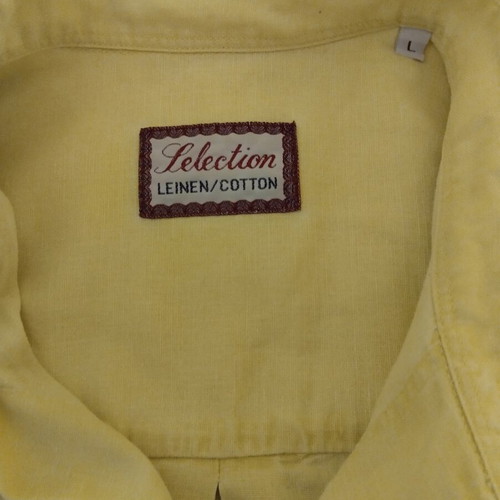 Shirt with prints on sleeves like new, yellow, size L