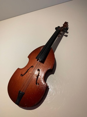 Hachette miniature viola used without bow