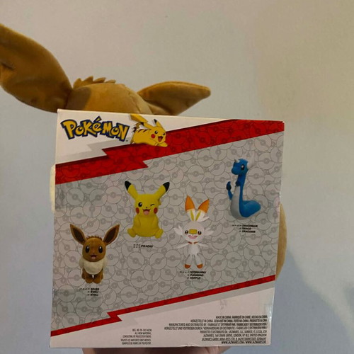 Eevee Pokémon Plush Bear New