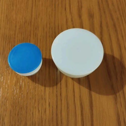 Vichy glass jars used, small and medium, from face creams