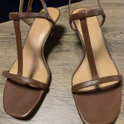 Polo Ralph Lauren Lambskin Kitten Heel Sandals Size 40 Brown New