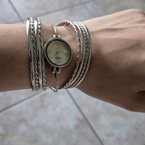 Bracelet watch used, silver