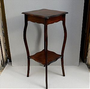 Κολώνα - τραπέζι ξύλινο, περίπου 100 ετών.