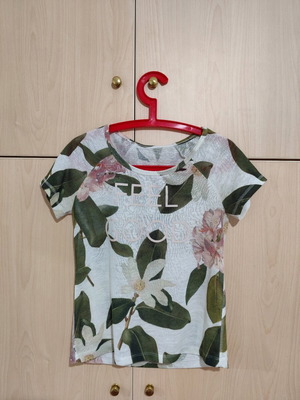 Stradivarius short-sleeve women's blouse like new, multicolor, size M