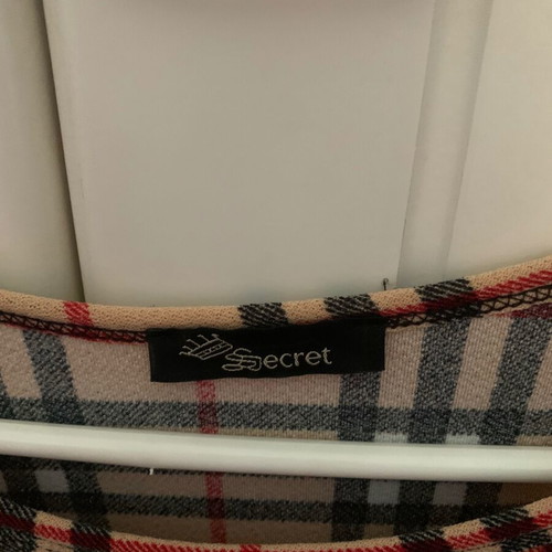 Secret plaid dress like new, beige and black
