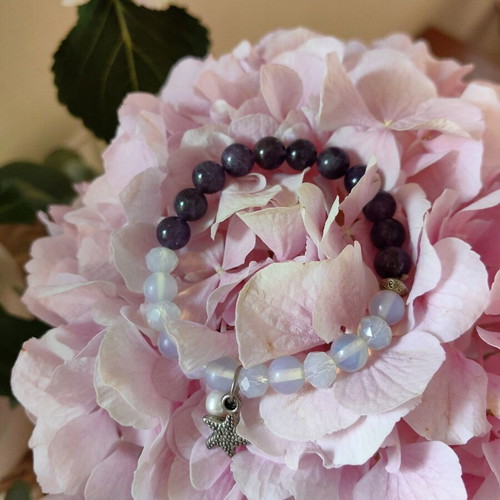Moonstone bracelet, Pisces zodiac sign, natural stone