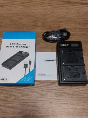 Διπλός φορτιστής USB με οθόνη LCD για μπαταρίες Sony NP-F καινούργιος
