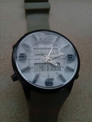 Lofty's analog digital watch used, white unisex