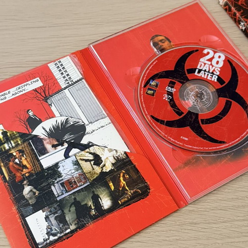 28 Days Later Collector’s Edition DVD used with complete comics set