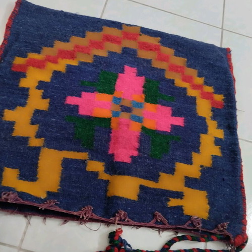 Traditional tagari 50x60 cm like new
