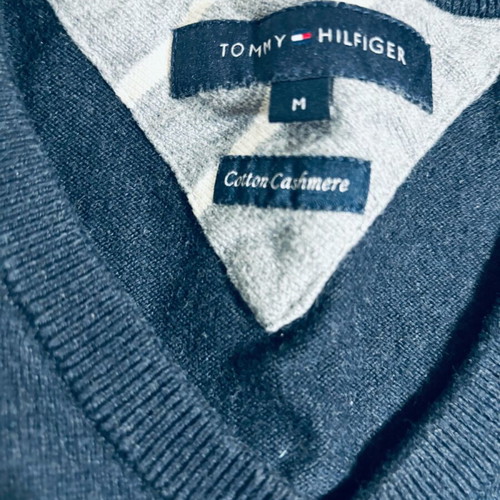 Tommy Hilfiger long-sleeve shirt like new, size M, blue