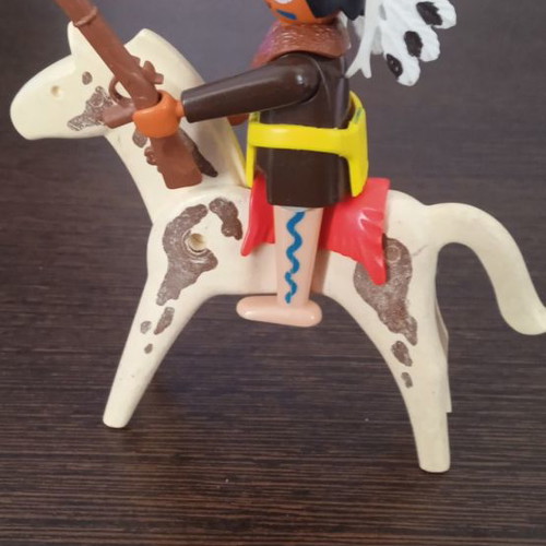 Playmobil Ινδιάνος μεταχειρισμένος