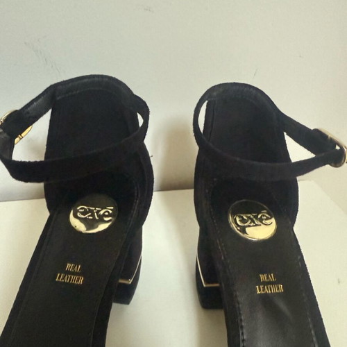 Exe women's sandals black like new, size 37