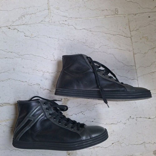 Hogan Rebel leather boots like new, black and gray
