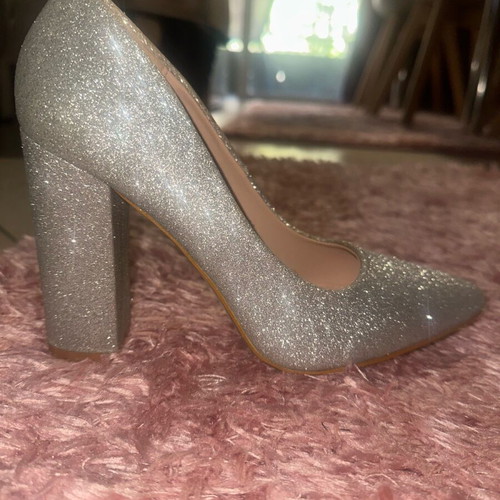 Bellucci silver glitter pumps no.38 new, 10cm heel