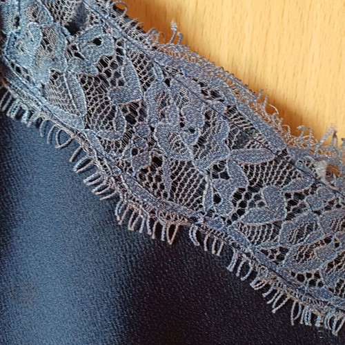 Women's lingerie top blue used, size L