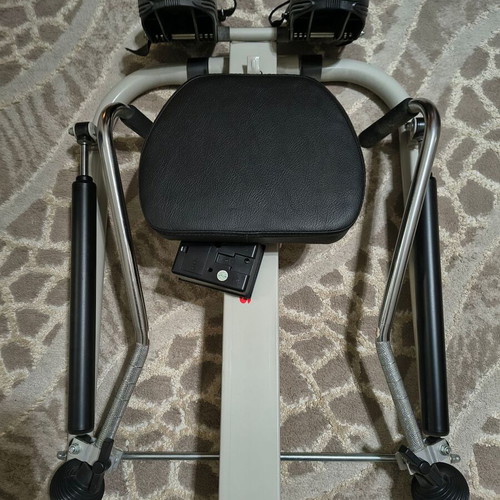 Rowing machine fitness equipment almost new