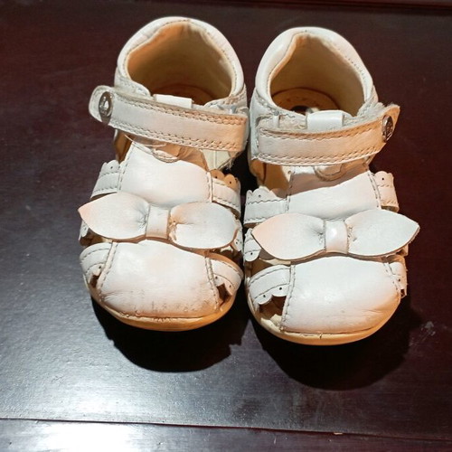 Children's shoes used, 2 pairs size 21 Mayoral and Geox