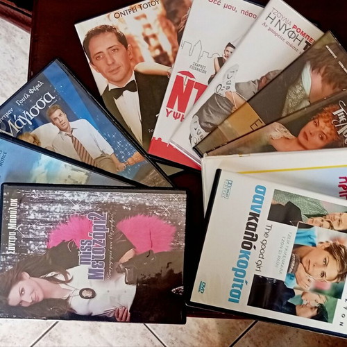 DVD set of 11 romantic and period movies like new, with subtitles