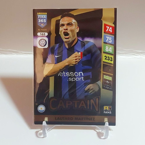 Panini Adrenalyn XL FIFA 365 2025 #165 Lautaro Martinez Captain card like new