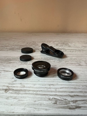 Set of 3 new universal clip-on phone lenses