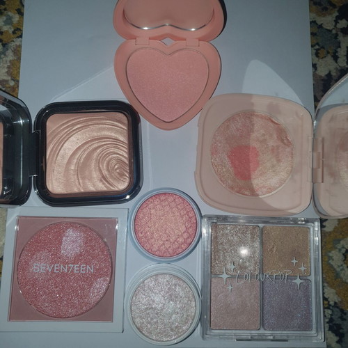 Blush Highlight Contour Bronzer Set 21 items used