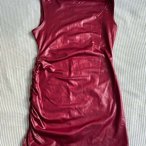 Red dress size M like new