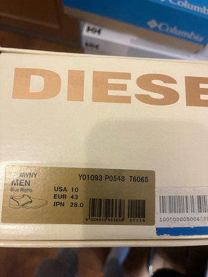 Παπούτσια Diesel 43 δερμάτινα σαν καινούργια, μαύρα σκαρπίνια
