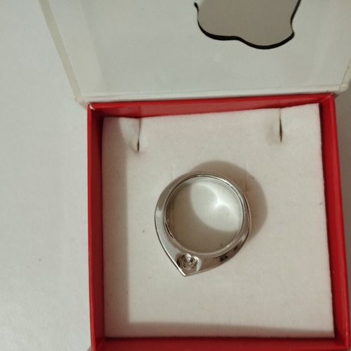 Chunky silver ring with rhinestones and heart design like new