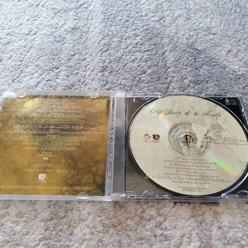 Victory (Remixes) CD-Single used, Puff Daddy & The Family feat. The Notorious B.I.G. & Busta Rhymes