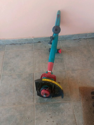 ηλεκτρικο χορτοκοπτικό BOSCH