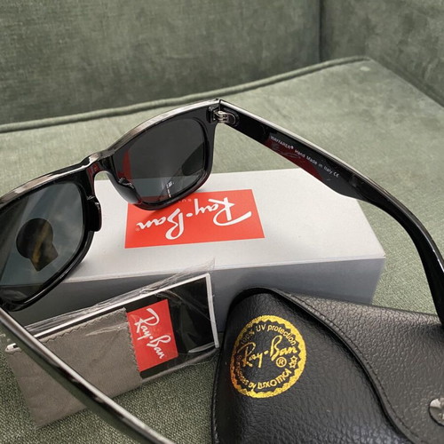 Rayban Wayfarer RB2140 sunglasses G15 new