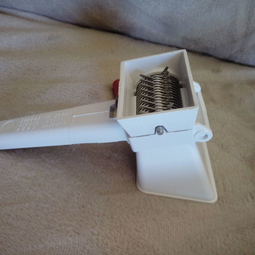 Moulinex herb cutter new, made in France