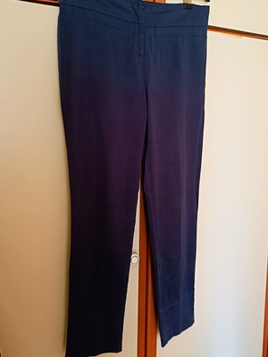 Lucifair Capri pants like new, size M 38 10, blue