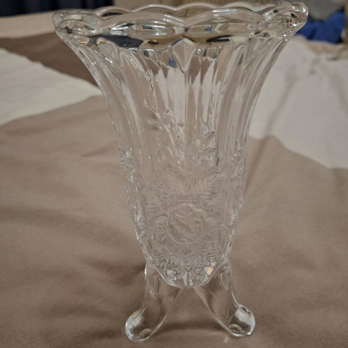 Crystal vase new, small charming