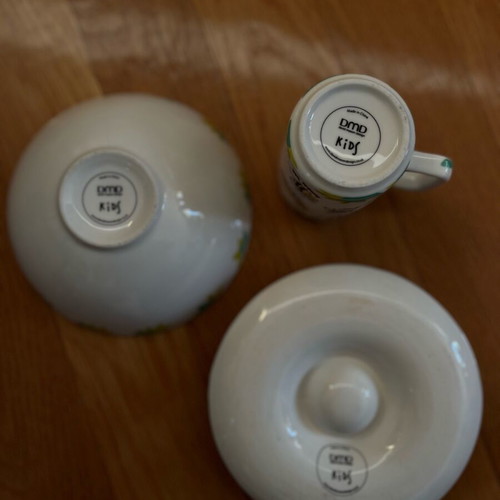 Porcelain kids dinner set 4 pieces DMD KIDS like new