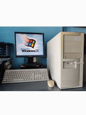 AMD K6-III Retro PC with ASUS P5A motherboard