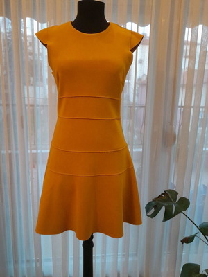Sfera women's dress like new, midi mustard color, size Small