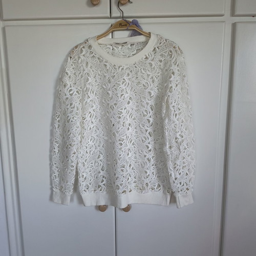 Cotton blouse white perforated fabric size S like new