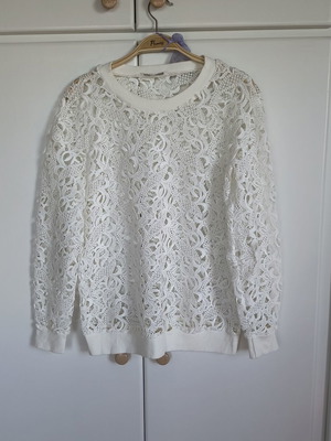 Cotton blouse white perforated fabric size S like new