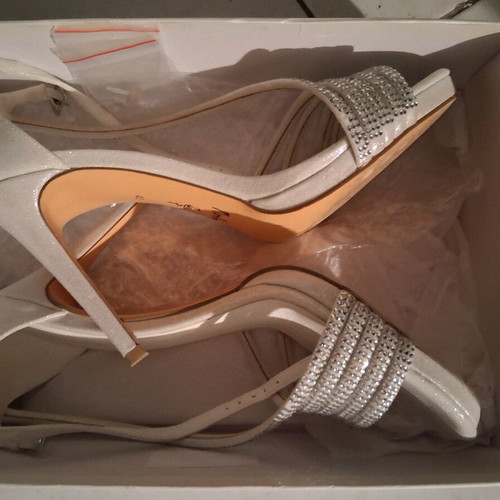 Menbur bridal sandals like new, white and silver, size 40