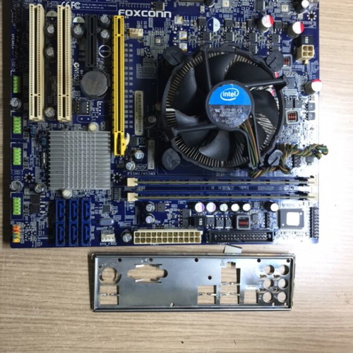 Μητρική Foxconn P55MX με Intel CPU i5-750 και μνήμη 4GB DDR3 μεταχειρισμένη