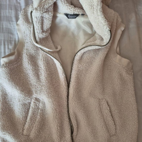 Admiral women's beige fluffy jacket like new, size M